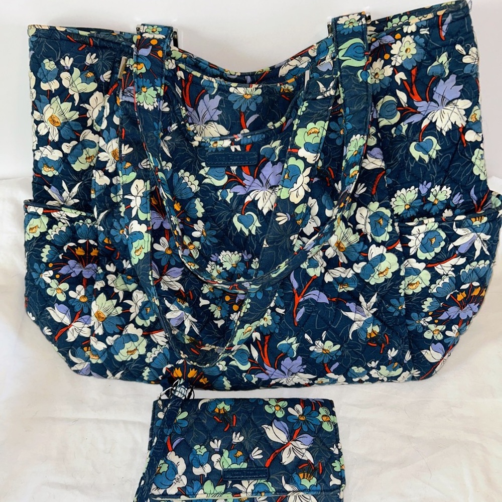 Vera Bradley Navy Quilted Floral Tote with Matching Wristlet